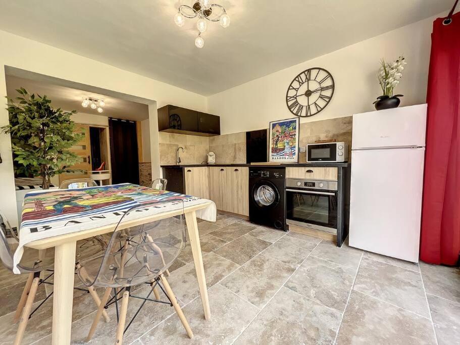Superbe Appartement En Bord De Mer 방돌 외부 사진